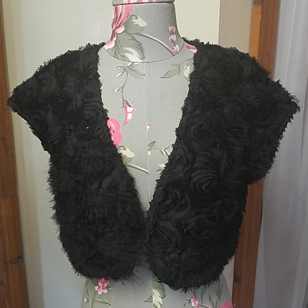 Charming Charlie RSVP rose vest